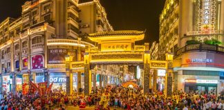 Cina: eventi culturali e turistici per Festa nazionale attirano visitatori (1)