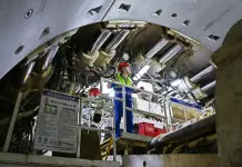Cina: completato scavo con scudo del secondo tunnel della baia di Jiaozhou (2)