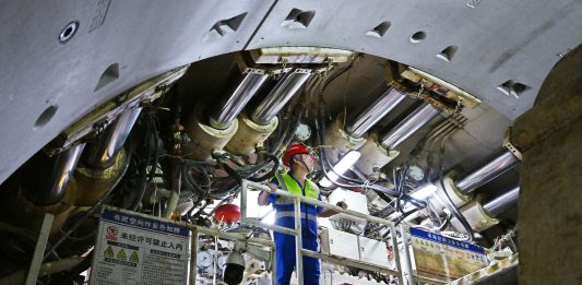 Cina: completato scavo con scudo del secondo tunnel della baia di Jiaozhou (2)