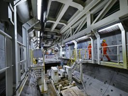 Cina: completato scavo con scudo del secondo tunnel della baia di Jiaozhou (3)