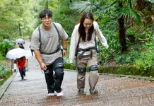 Cina: area del monte Qiyun offre esoscheletri robotici per le escursioni (1)