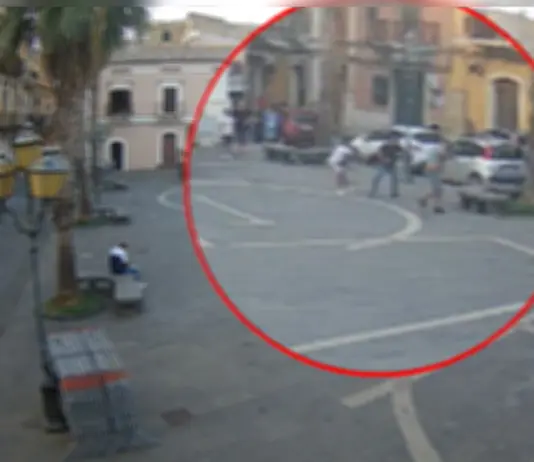 Accoltella un vicino al culmine di una lite, arrestato un 60enne nel Catanese per tentato omicidio