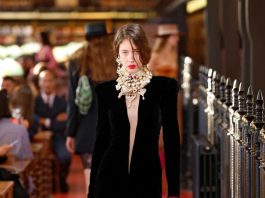 Parigi, Valentino presenta collezioni donna primavera/estate 2027 (1)