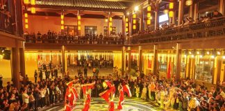 Cina: tour notturni in tutto il Paese durante vacanze per Festa nazionale (4)