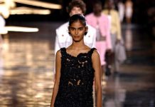 Francia: collezione Primavera/Estate 2027 di Chanel alla Paris Fashion Week (1)
