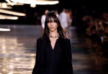 Francia: collezione Primavera/Estate 2027 di Chanel alla Paris Fashion Week (2)