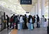 Cina: Festa nazionale, in aumento i viaggi di rientro dalle vacanze (1)