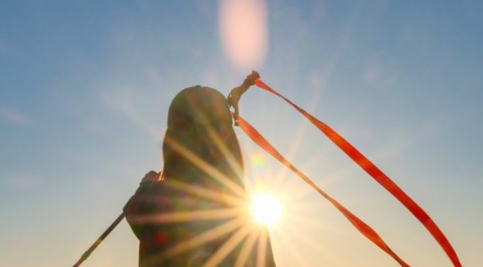 Cina: turisti sul monte Tai per ammirare l’alba (3)