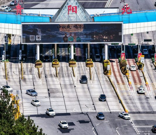 Cina: Festa nazionale, aumenta ricarica di NEV in autostrada durante le vacanze