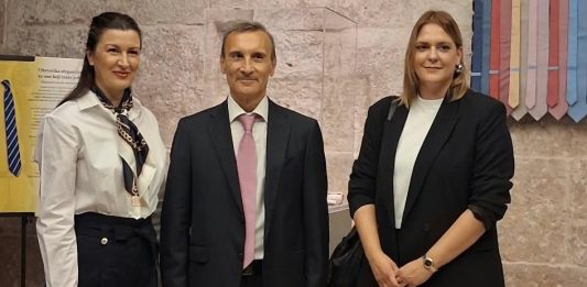 Croazia, la mostra di cravatte Talarico fa tappa a Spalato