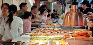 Cina: Hainan, crescono turismo e consumi durante vacanze per Festa nazionale (1)