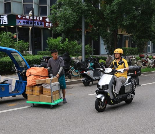 Cina: proposte nuove misure di tutela per i lavoratori della gig economy