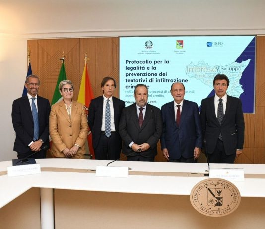 Firmato un protocollo antimafia fra Regione Siciliana, Irfis e le Prefetture