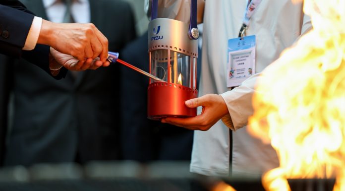 Accesa a Torino la fiamma per le Universiadi invernali di Changchun 2027