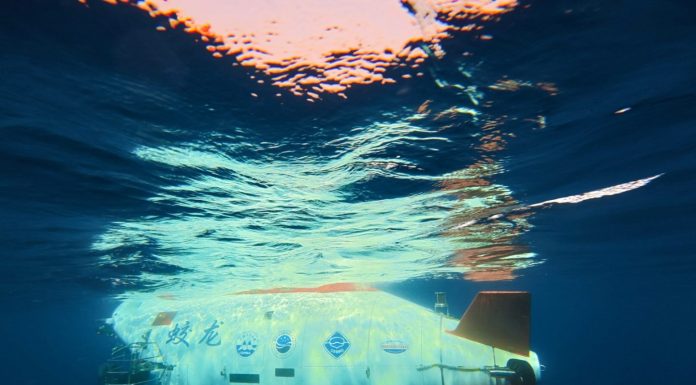 Cina: sommergibile Jiaolong conduce ricerche scientifiche in acque profonde (1)