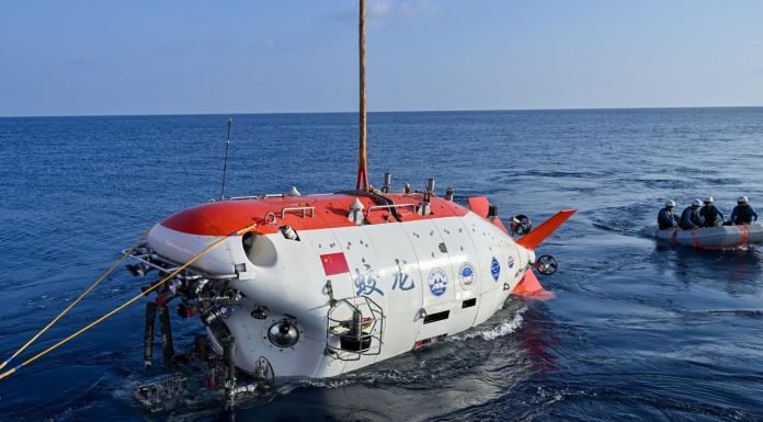 Cina: sommergibile Jiaolong conduce ricerche scientifiche in acque profonde (2)