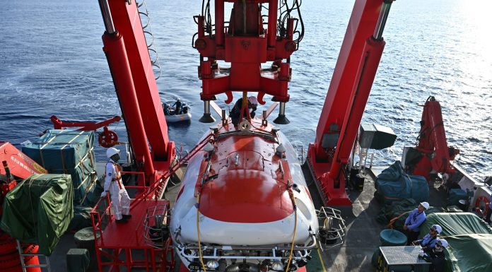 Cina: sommergibile Jiaolong conduce ricerche scientifiche in acque profonde (3)