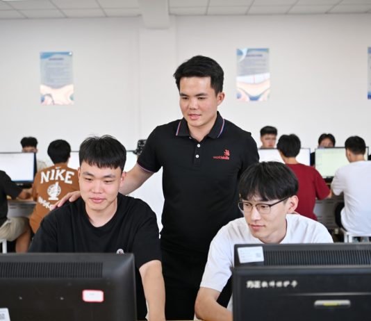 Cina: in arrivo standard internazionali per l’istruzione professionale