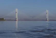 Cina: inaugurato nuovo ponte al confine con DPRK sul fiume Yalu (1)