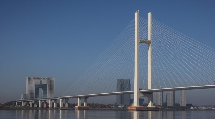 Cina: inaugurato nuovo ponte al confine con DPRK sul fiume Yalu (2)