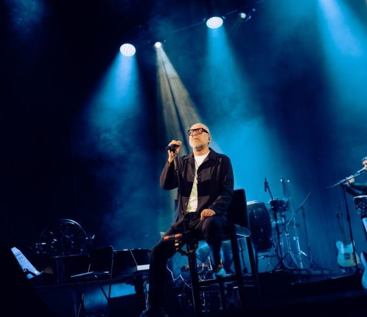 Mario Biondi pubblica “Two Entities”, da novembre il tour nei teatri