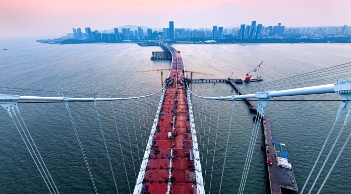Cina: nuovo traguardo per la costruzione del ponte Xiamen-Kinmen (1)