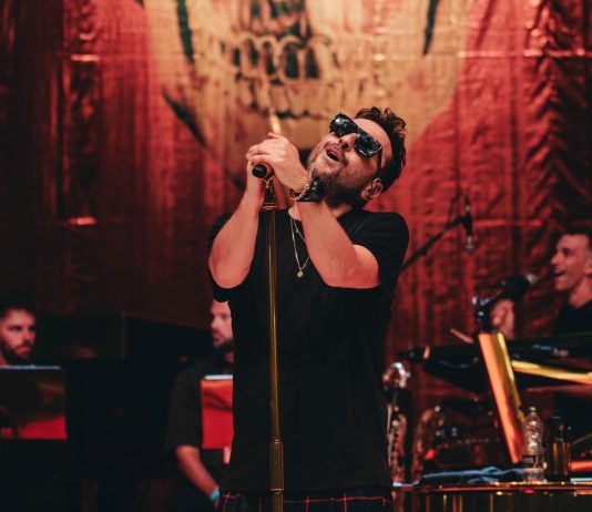 Cremonini riparte da “Amateur”, a Londra il debutto di una nuova identità musicale