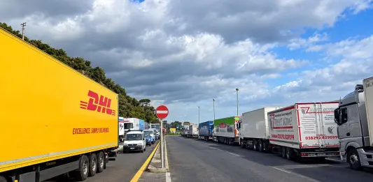 Protesta degli autotrasportatori, ancora presidi a Palermo e Catania. Tir fermi anche al casello di Tremestieri a Messina
