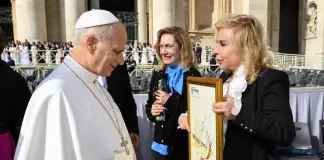 La Fondazione Artemisia ETS ricevuta da Papa Leone, la dignità della persona è al centro della cura
