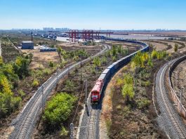 Trasporti: servizio di treni merci Cina-Europa supera le 140.000 corse