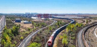 Trasporti: servizio di treni merci Cina-Europa supera le 140.000 corse