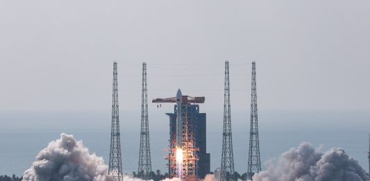 Cina: lanciato nuovo gruppo di satelliti per Internet