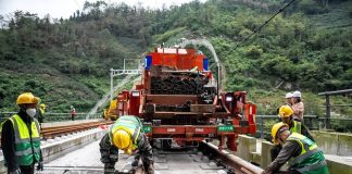 Cina: completata la posa dei binari della ferrovia ad alta velocità Chongqing-Kunming (1)