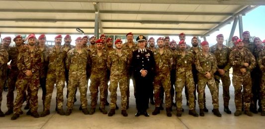 Carabinieri, il Generale Claudio Domizi visita lo Squadrone Cacciatori nella base di Sigonella