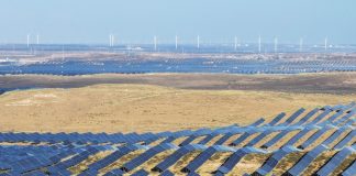 Cina: capacità installata di eolico e solare raggiunge 2,01 mld di chilowatt (1)