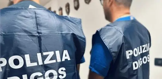 Tentata rapina aggravata da odio razziale, due arresti a Roma