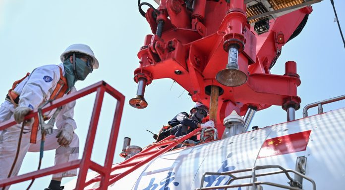 Cina: il sommergibile Jiaolong completa la sua 473ma immersione (3)