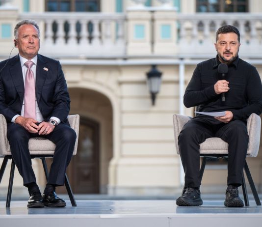 Guerra in Ucraina, in corso a Oslo l’incontro tra Zelensky e Witkoff