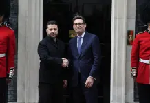 Ucraina, Zelensky incontra Burnham a Londra “Supporto aereo fondamentale”