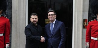 Ucraina, Zelensky incontra Burnham a Londra “Supporto aereo fondamentale”