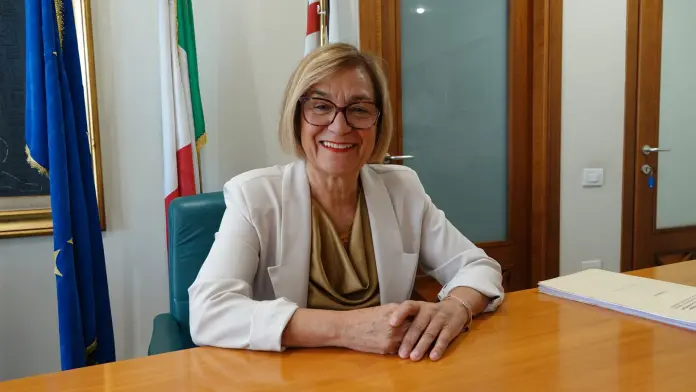 assessora-laconi