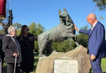 A Roma una statua per il cane Dox, poliziotto a quattro zampe entrato nella storia