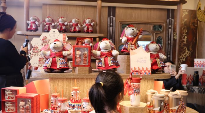 Cina: Starbucks debutta nello Xinjiang con due punti vendita (2)