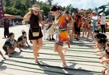 Cina: Festa nazionale, 15,46 mln di viaggi in entrata e uscita durante le vacanze