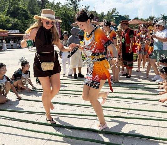 Cina: Festa nazionale, 15,46 mln di viaggi in entrata e uscita durante le vacanze