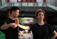 Cina: trend del “Chinamaxxing” a Chenjiagou, stranieri praticano taijiquan (3)