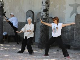 Cina: trend del “Chinamaxxing” a Chenjiagou, stranieri praticano taijiquan (5)