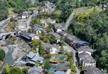 Cina: Baoxing punta sui panda per sviluppare l’ecoturismo (2)