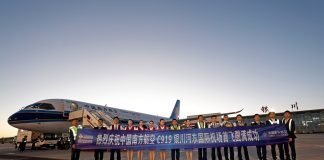Cina: primo volo commerciale del C919 verso Yinchuan (3)