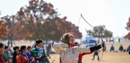 Cina: Mongolia Interna, al via stagione di turismo culturale dedicato agli aceri (2)